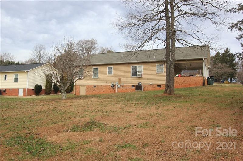 3610 Smithfield Dr NW, Conover, NC 28613