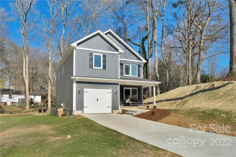 520 W Main St, Lincolnton, NC 28092
