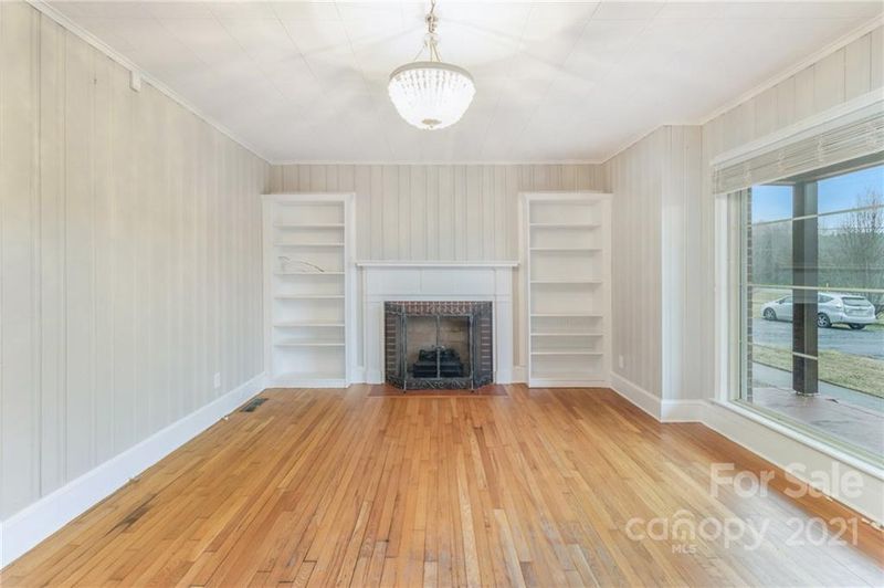 2059 Dallas Stanley Hw, Stanley, NC 28164