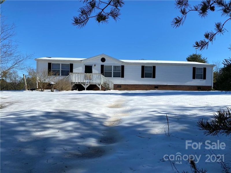 8579 Reepsville Rd, Lincolnton, NC 28092