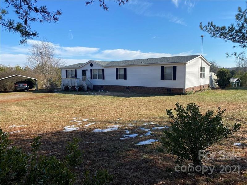 8579 Reepsville Rd, Lincolnton, NC 28092