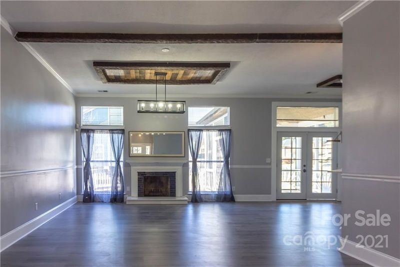 9900 Dunfries Rd, Matthews, NC 28105