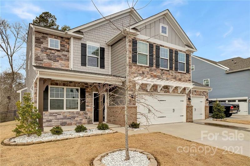 1143 Mantell Rd, Lancaster, SC 29720