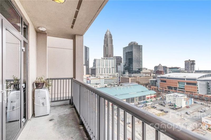 222 Caldwell St #1510, Charlotte, NC 28202