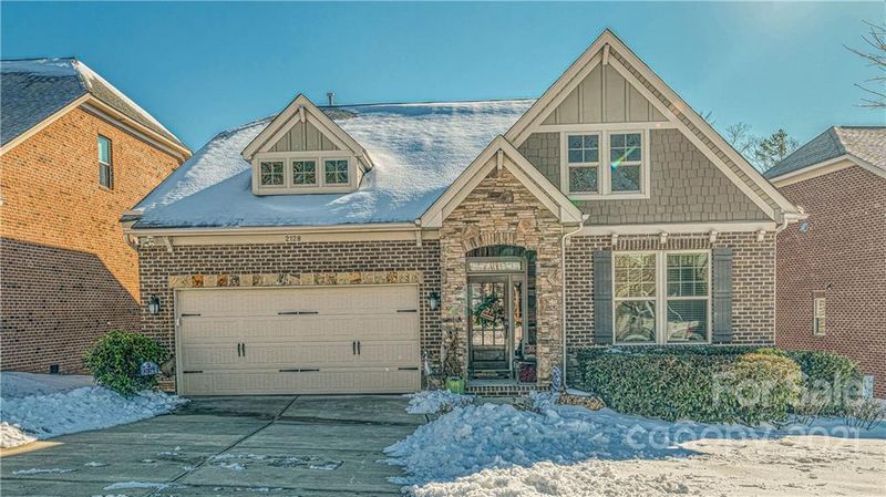 2128 Augusta National Dr, Denver, NC 28037