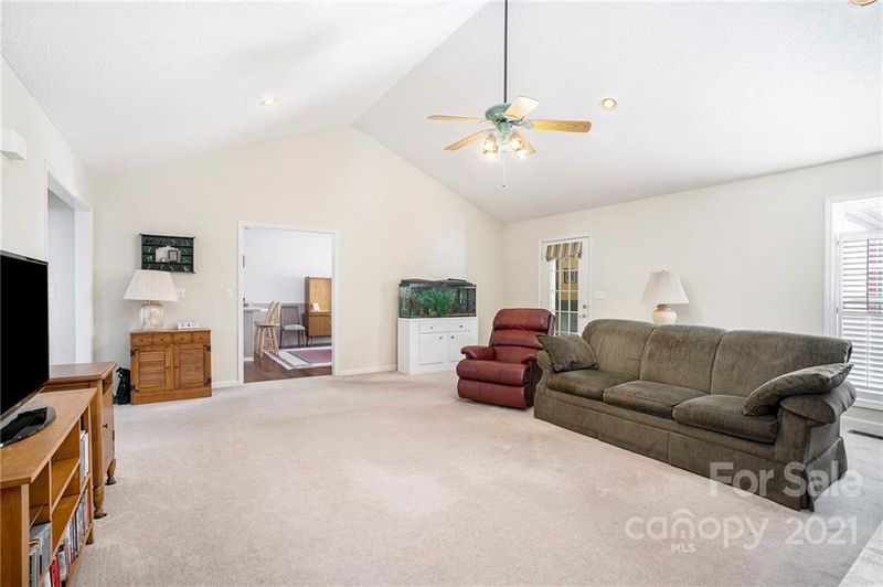 1428 Tamarack Dr, York, SC 29745