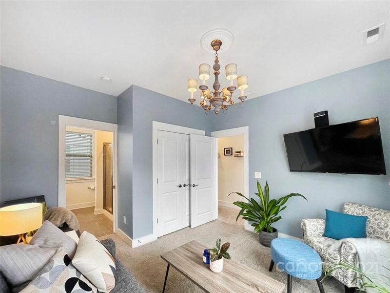 3505 Artists Way, Charlotte, NC 28205