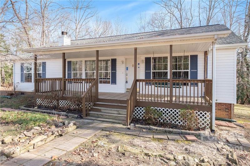 1627 Oak Park Ct, Iron Station, NC 28080