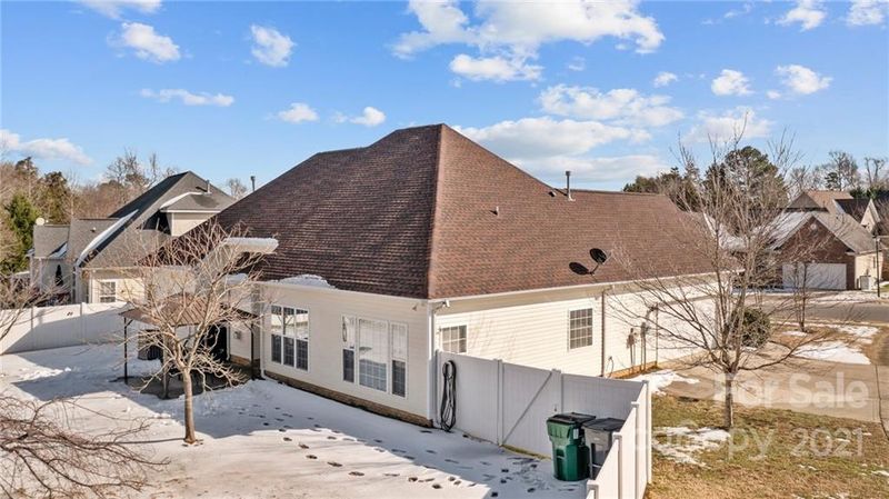 8422 Suttonview Dr, Charlotte, NC 28269