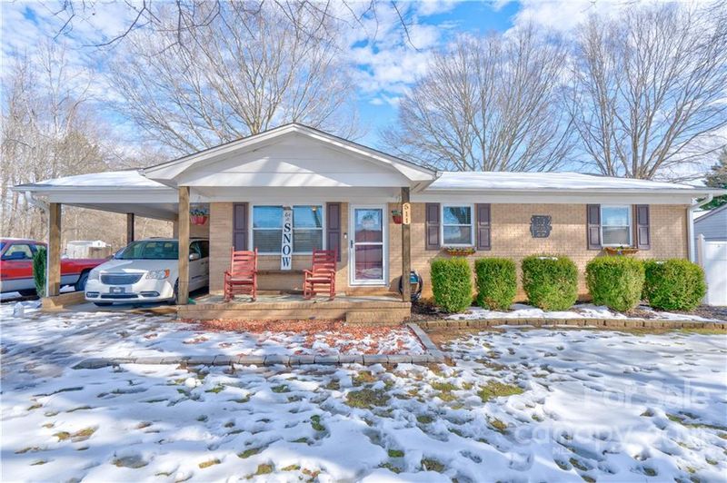 511 Jc Dellinger Rd, Cherryville, NC 28021