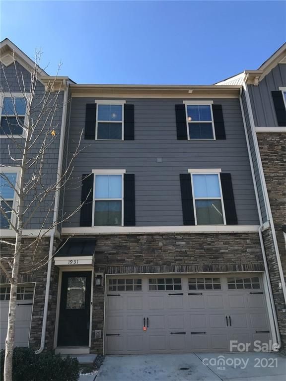 1931 Catkin Ln, Charlotte, NC 28205