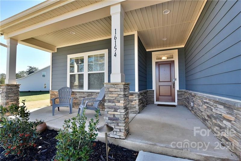 16154 Commodore Dr, Lancaster, SC 29720