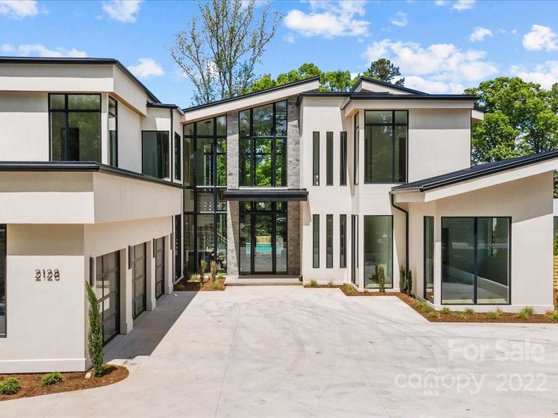 2128 Selwyn Ave, Charlotte, NC 28207