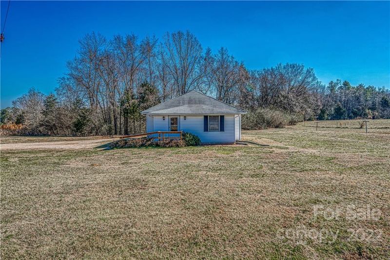 1803 Walker Rd, Mount Pleasant, NC 28124