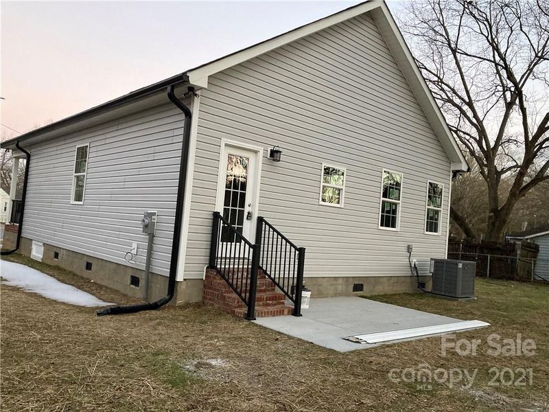 1017 Westwynn Cir, Gastonia, NC 28052