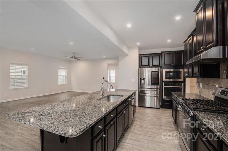 1207 Harkey Creek Dr, Monroe, NC 28110