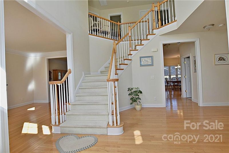10488 Gunnison Ln, Charlotte, NC 28277