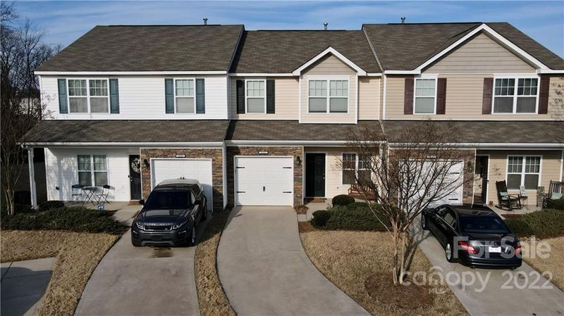10325 Bunclody Dr, Charlotte, NC 28213