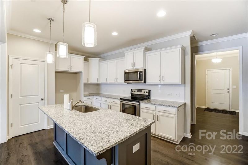 450 Tayberry Ln, Fort Mill, SC 29715