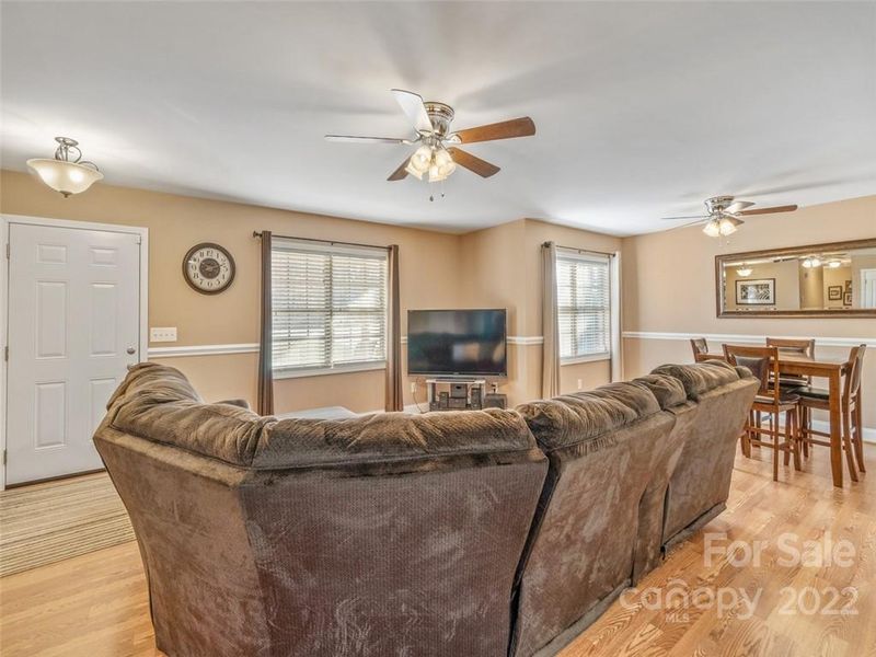 117 Arrowood Ln, Harmony, NC 28634
