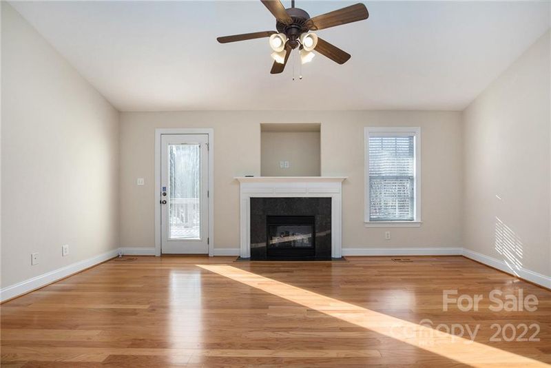 1209 Farm Branch Dr, Concord, NC 28027
