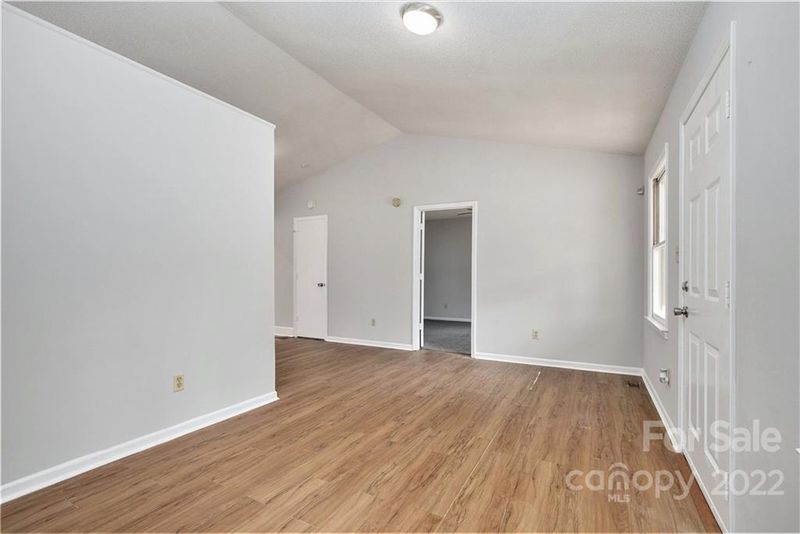 6189 Sherwood Ln, Denver, NC 28037