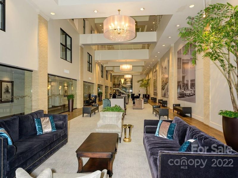 127 Tryon St #609, Charlotte, NC 28202