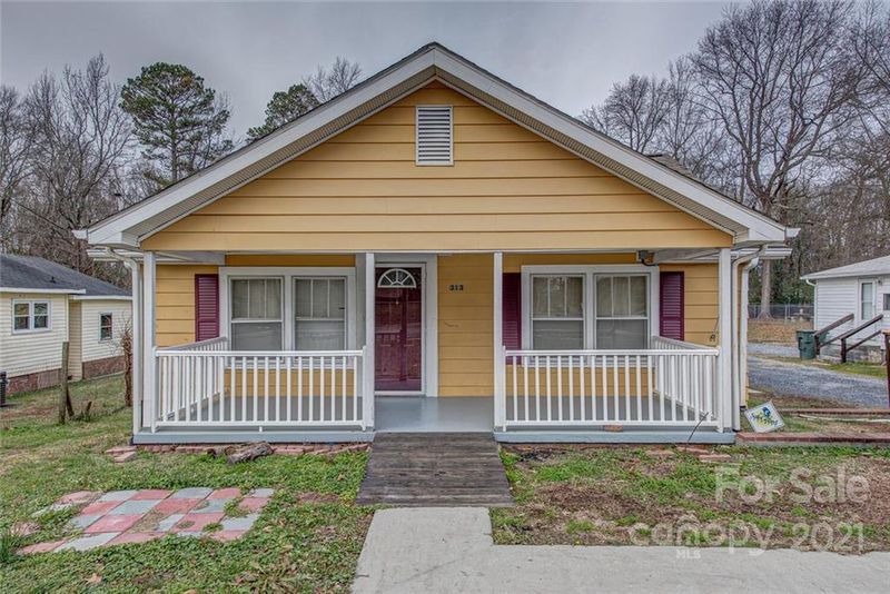 313 S Myrtle School Rd, Gastonia, NC 28052