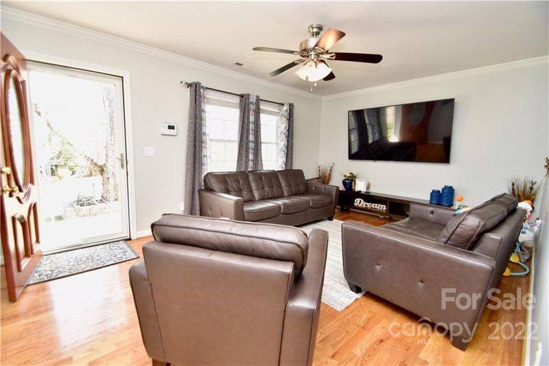 3613 Robinson Cir, Gastonia, NC 28056