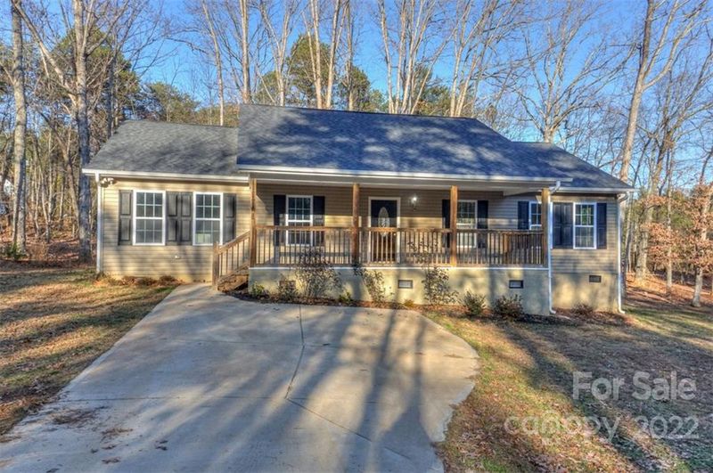 7761 Sarah Dr, Denver, NC 28037
