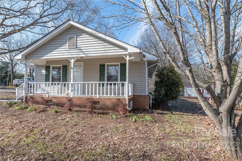 872 Hilldale Dr, Lancaster, SC 29720