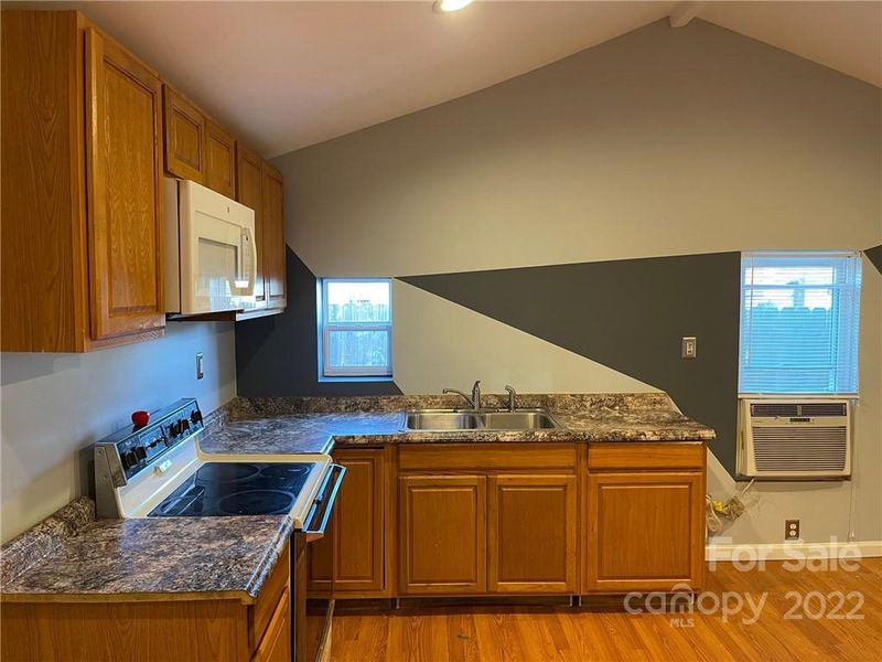 123 Robbins St SW, Concord, NC 28025