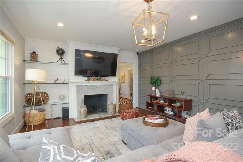 5401 Wedgewood Dr, Charlotte, NC 28210
