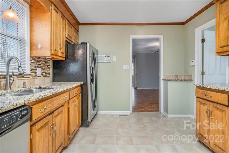 7464 Deer Track Dr, Denver, NC 28037