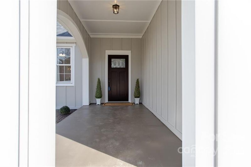 615 College Ave, Newton, NC 28658