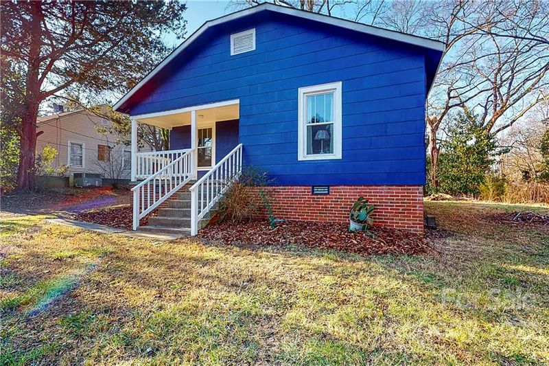 1218 Milton Ave, Kannapolis, NC 28081
