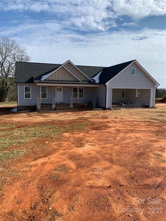 1283 George Brown Rd, Crouse, NC 28033
