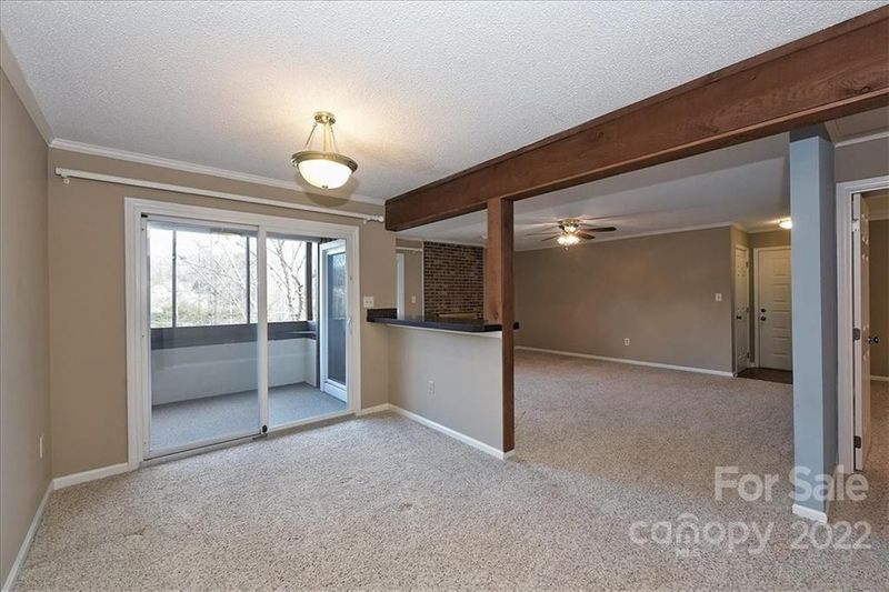 7345 Winery Ln, Charlotte, NC 28227
