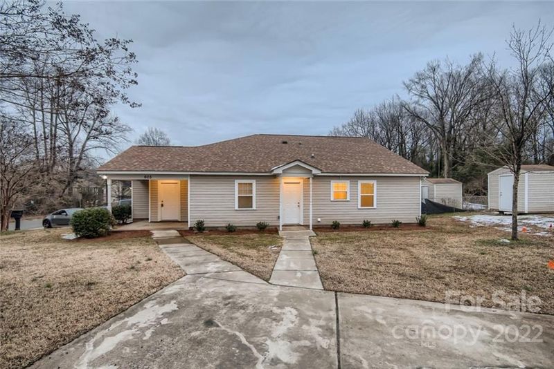 605 Pinoca Rd, Charlotte, NC 28208