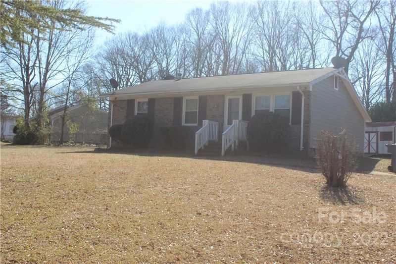 4200 Strangford Ave, Charlotte, NC 28215