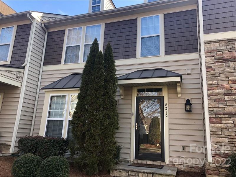 8312 Viewpoint Ln, Cornelius, NC 28031
