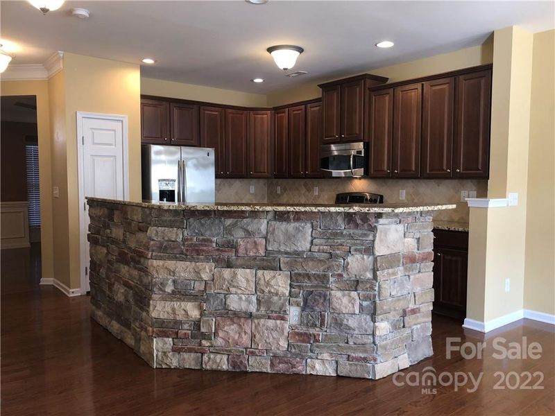 8312 Viewpoint Ln, Cornelius, NC 28031