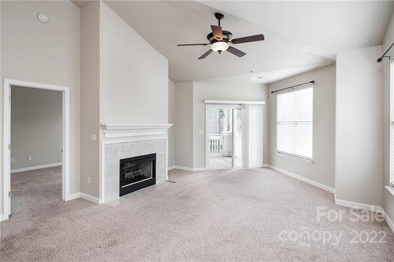 799 Peninsula Dr #48, Davidson, NC 28036