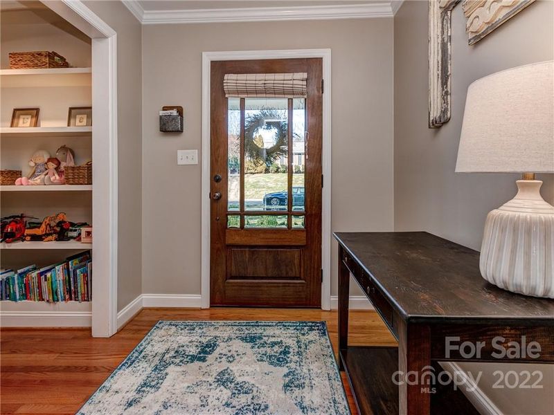 1312 Bywood Ln, Charlotte, NC 28209