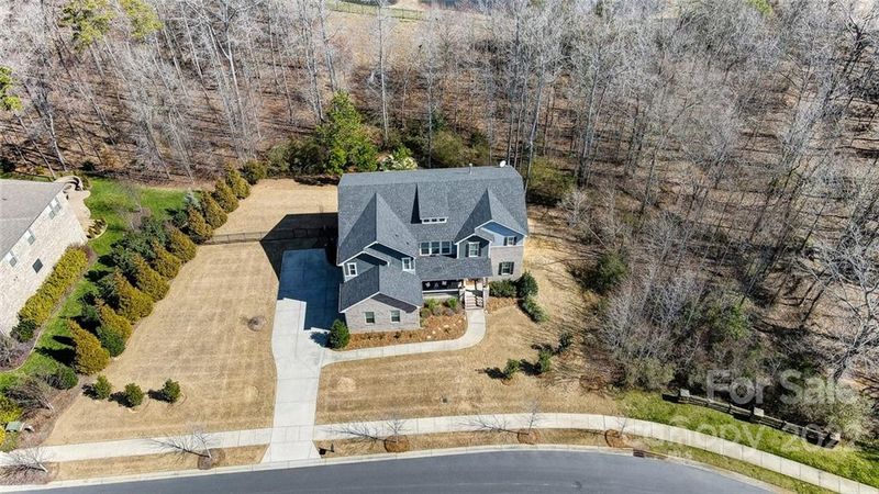 2991 Collaroy Rd, Waxhaw, NC 28173