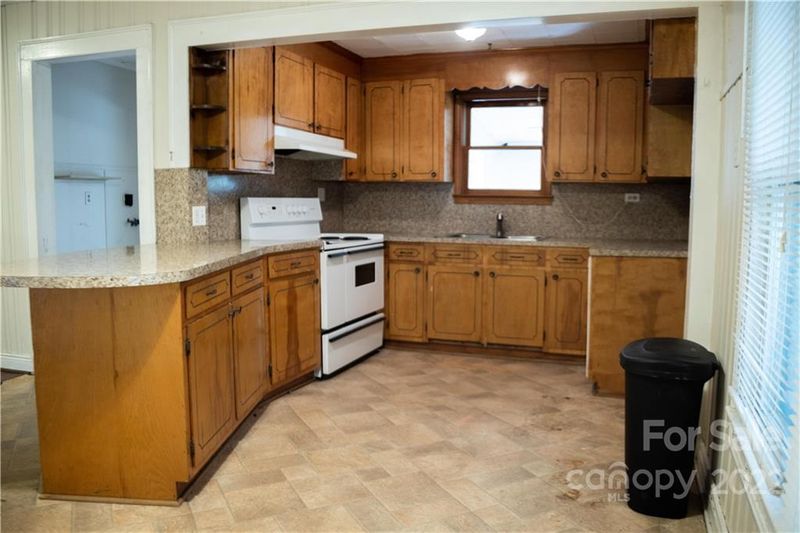 314 Eddleman Dr, Kannapolis, NC 28081