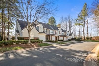 5967 Moose Ln, Charlotte, NC 28269