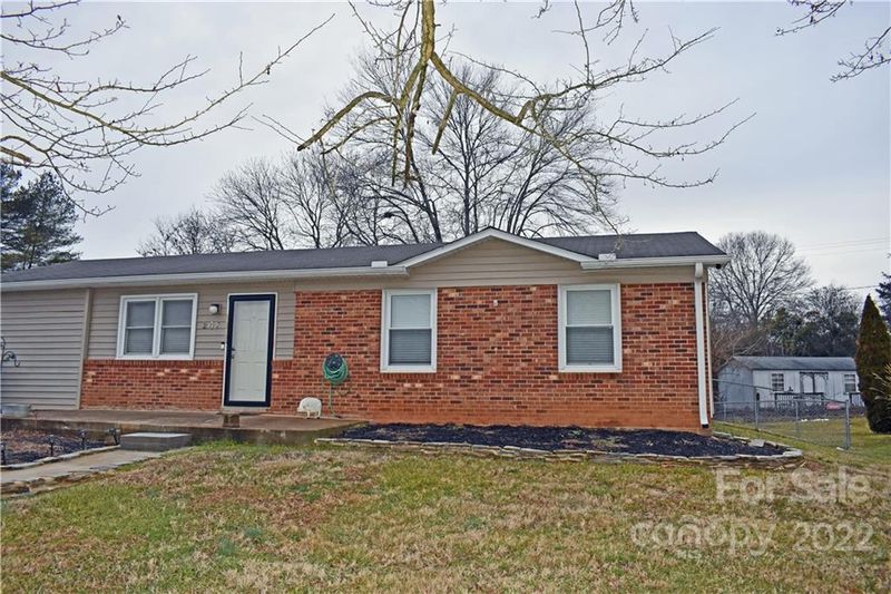 207 Old Park Rd, Maiden, NC 28650