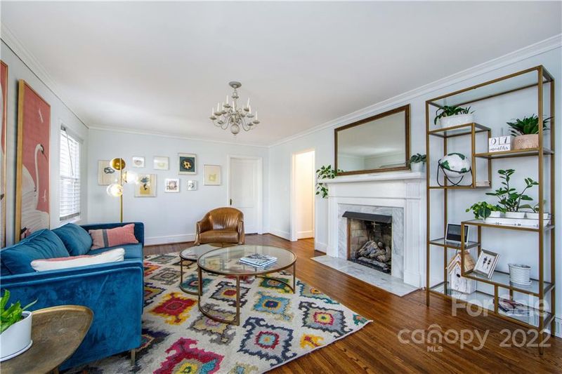 3423 Selwyn Ave, Charlotte, NC 28209
