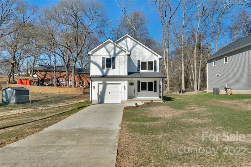 524 W Main St, Lincolnton, NC 28092